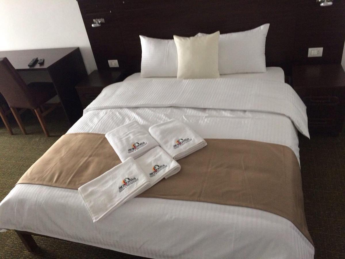 Arabella Hotel Kicevo Bagian luar foto